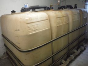 5 x 2.000 Liter HDPE 1.050 €
